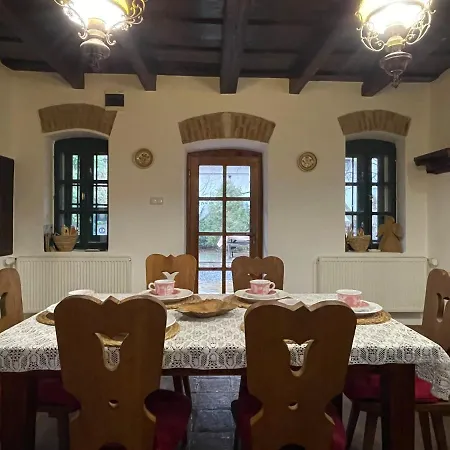 Appartamento Cziróka *